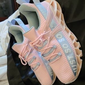 Just So So sneakers
